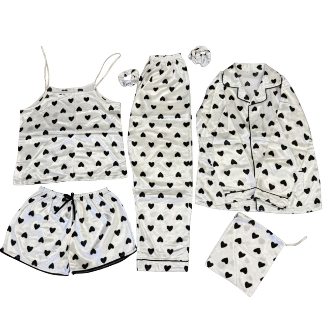PIJAMA SET 7 PIEZAS “CORAZONES”